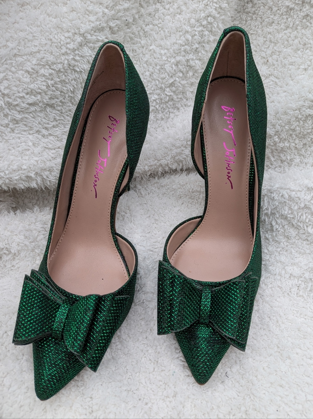 💚Betsey Johnson Glitter Green Bow Pointed-Toe Pumps - Picture 2 of 7